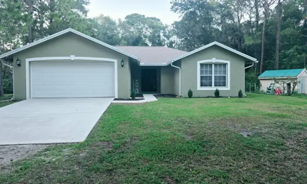 15847 82nd Lane N, Loxahatchee, FL 33470