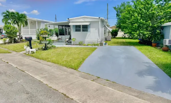 14624 Glenview Drive, Delray Beach, FL 33445