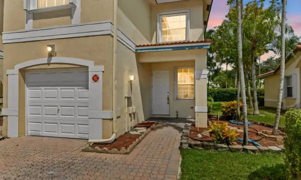 11625 NW 47th Drive, Coral Springs, FL 33076