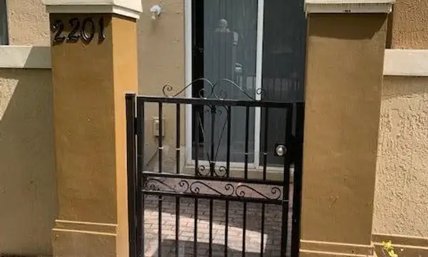 2905 Hidden Hills Road 2201, West Palm Beach, FL 33411