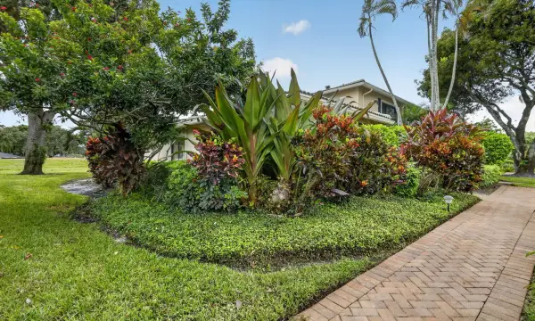 2 Stratford Drive E A, Boynton Beach, FL 33436