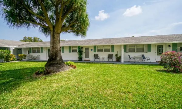 400 SW Golfview Terrace 115, Boynton Beach, FL 33426