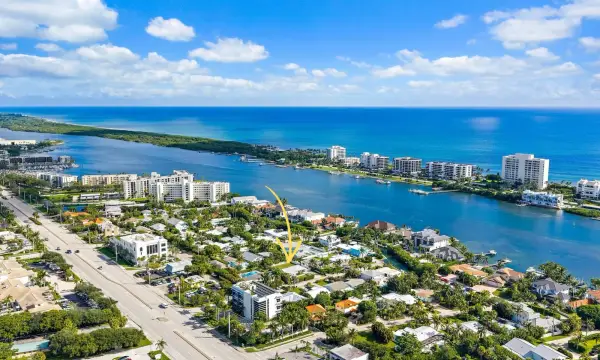 3437 Palm Court, Jupiter, FL 33469