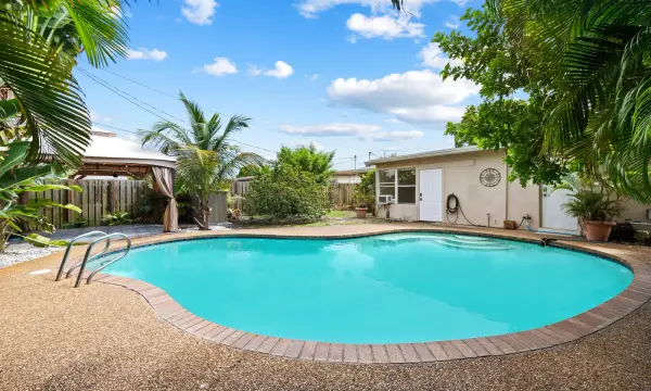 51 NE 49th Street, Fort Lauderdale, FL 33334