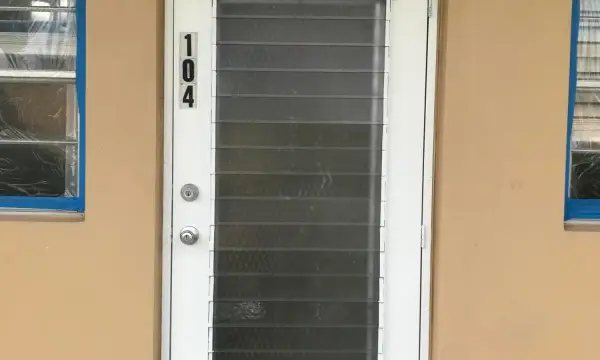 2102 NE 1st Way 104, Boynton Beach, FL 33435