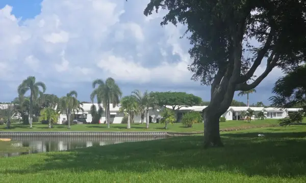 2041 W Woolbright Road H101, Boynton Beach, FL 33426