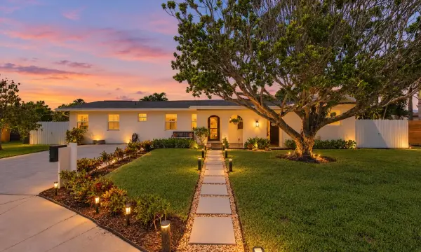 1409 Richard Lane, Lake Worth Beach, FL 33460