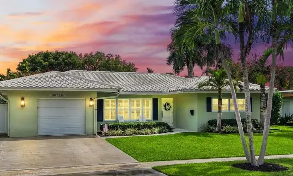 38 SW 10th Avenue, Boca Raton, FL 33486