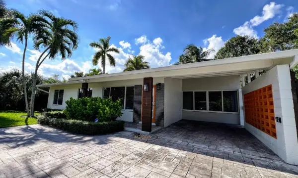 317 NW 26th Court, Wilton Manors, FL 33311
