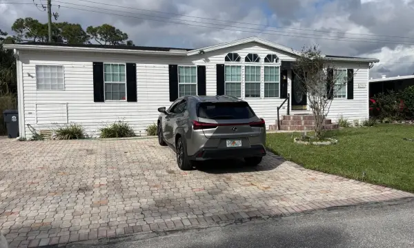 4361 1st Court, Lantana, FL 33462