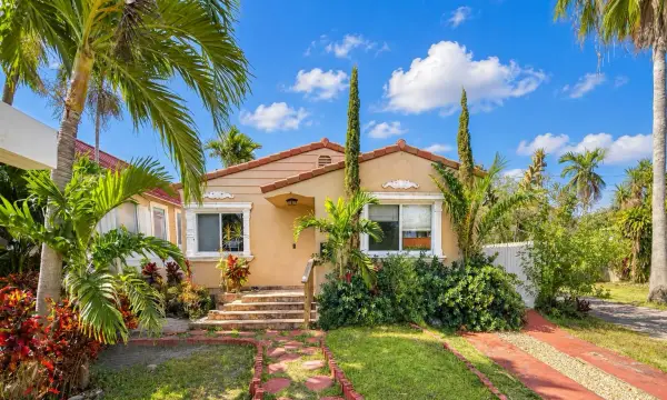 1624 Van Buren Street, Hollywood, FL 33020