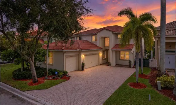 5341 NW 121st Avenue, Coral Springs, FL 33076
