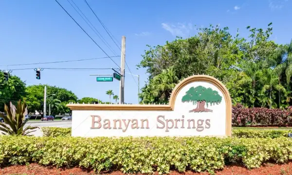 10204 Mangrove Drive 104, Boynton Beach, FL 33437