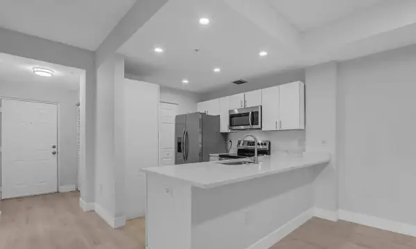 2916 Tuscany Court 302, Palm Beach Gardens, FL 33410