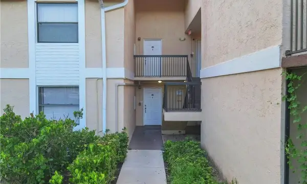 5681 Riverside Drive 101a6, Coral Springs, FL 33067