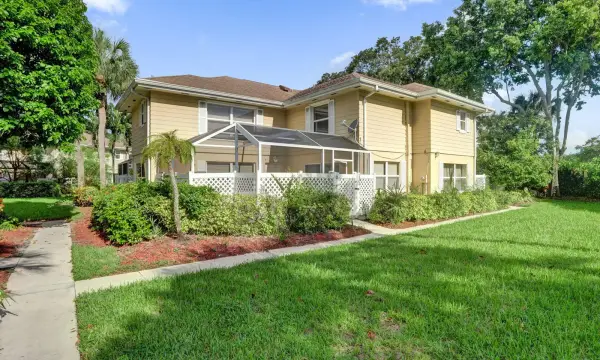 5803 Wheatley Court, Boynton Beach, FL 33436