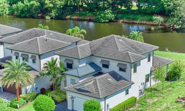 2807 Gin Berry Way, West Palm Beach, FL 33401