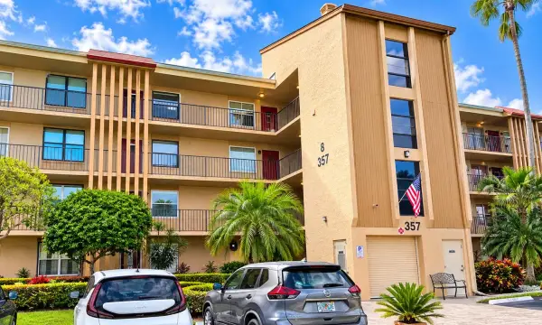 357 N Rock Island Road 407, Margate, FL 33063