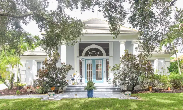 6815 Cypress Cove Circle, Jupiter, FL 33458