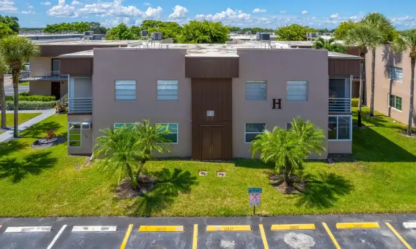 374 Piedmont H, Delray Beach, FL 33484