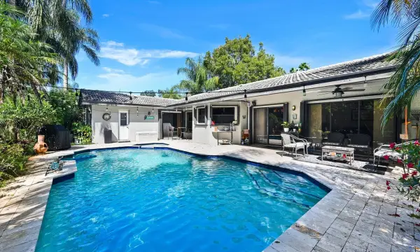 11350 NW 1st Place, Coral Springs, FL 33071