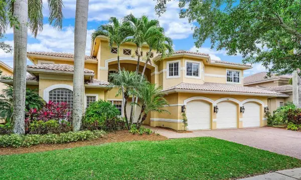 9541 New Waterford Cove, Delray Beach, FL 33446