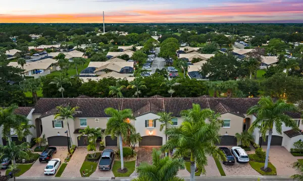 4677 Mediterranean Circle, Palm Beach Gardens, FL 33418
