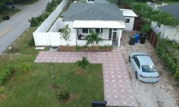 1044 NW 4th Avenue, Fort Lauderdale, FL 33311