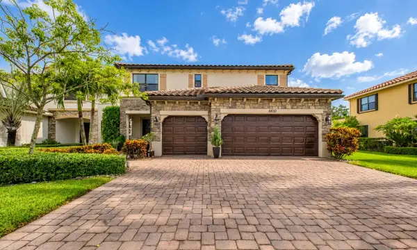 8832 Sea Chase Drive, Lake Worth, FL 33467