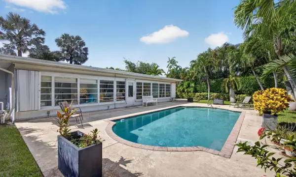 128 Vassar Drive, Lake Worth Beach, FL 33460
