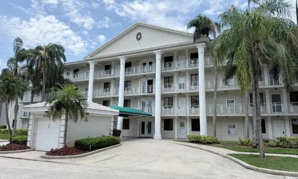 6025 Balboa Circle 306, Boca Raton, FL 33433