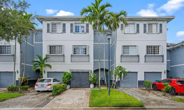 3606 NW 13th Street, Lauderhill, FL 33311