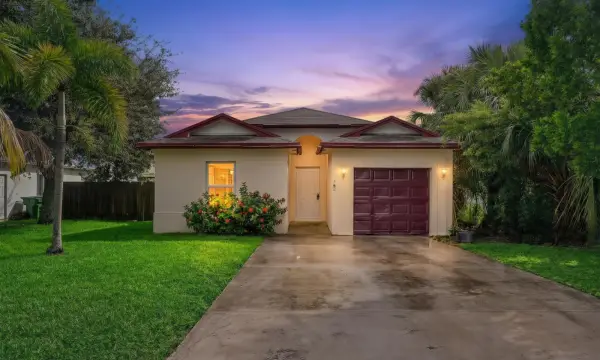 2212 NW 9th Court, Fort Lauderdale, FL 33311