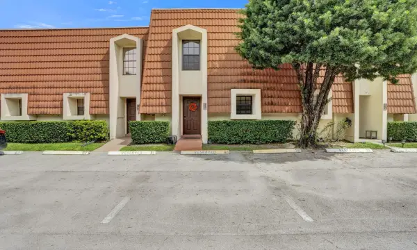 178 NW 115th Terrace, Plantation, FL 33325