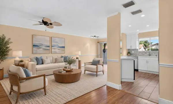 2047 Discovery Circle E, Deerfield Beach, FL 33442