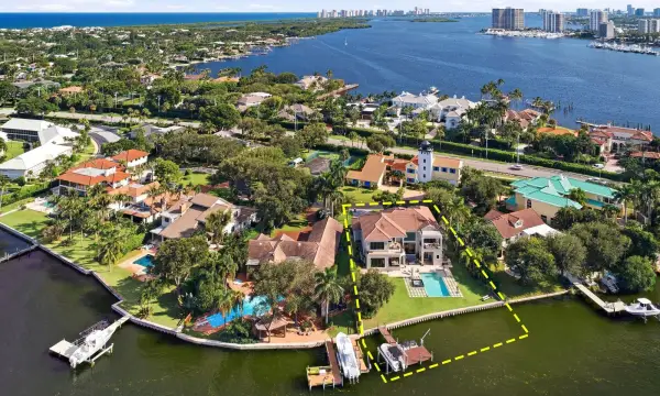1950 Portage Landing N, North Palm Beach, FL 33408