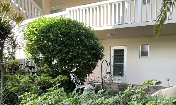 2856 Garden Drive S 102, Lake Worth Beach, FL 33461