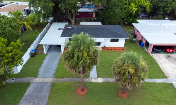 810 Wyoming Avenue, Fort Lauderdale, FL 33312