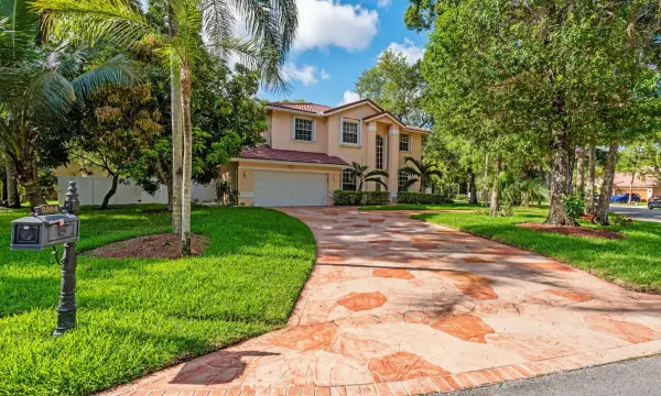 5304 NW 66th Avenue, Lauderhill, FL 33319