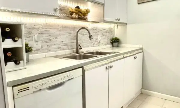 2 Newport A Drive 2, Deerfield Beach, FL 33442