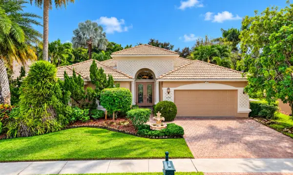 6946 Milani Street, Lake Worth, FL 33467