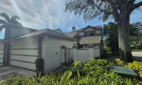 315 Landings Boulevard, Greenacres, FL 33413