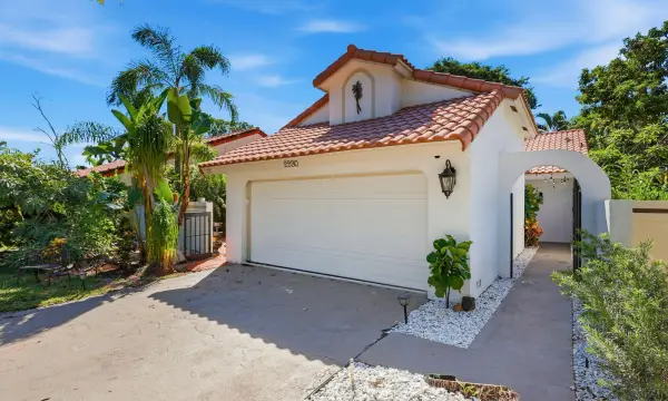 2230 NW 14th Street, Delray Beach, FL 33445