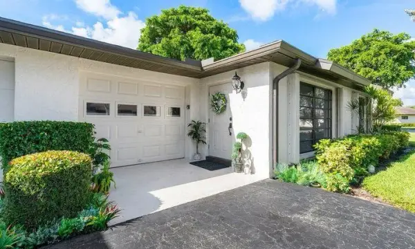 4948 Equestrian Circle B, Boynton Beach, FL 33436