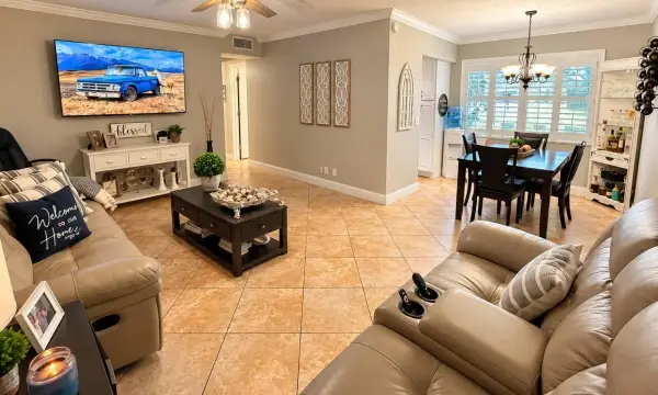16 Sheffield A 16, West Palm Beach, FL 33417