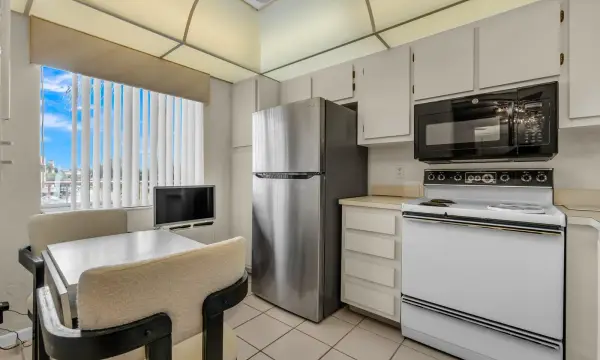 14307 Bedford Drive 306, Delray Beach, FL 33446