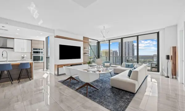 100 E Las Olas Boulevard 2404, Fort Lauderdale, FL 33301