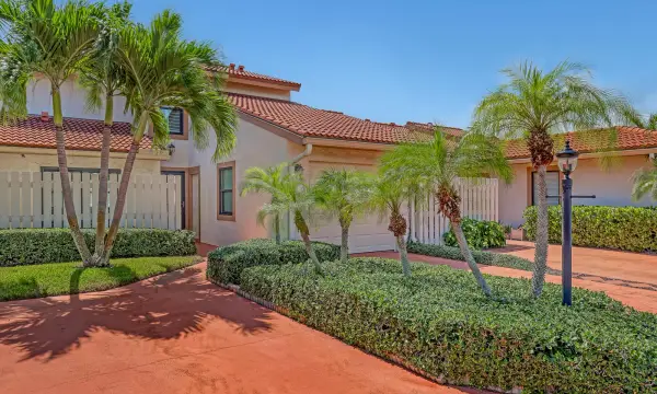 131 Palm Avenue 31, Jupiter, FL 33477