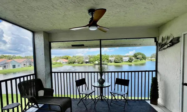 6944 Briarlake Circle 201, Palm Beach Gardens, FL 33418