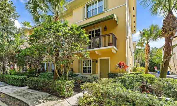 163 Apalachee Lane, Jupiter, FL 33458